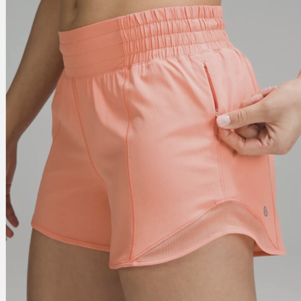 Lululemon hotty hot 4” lined shorts in sunny coral/6 - Picture 10 of 10